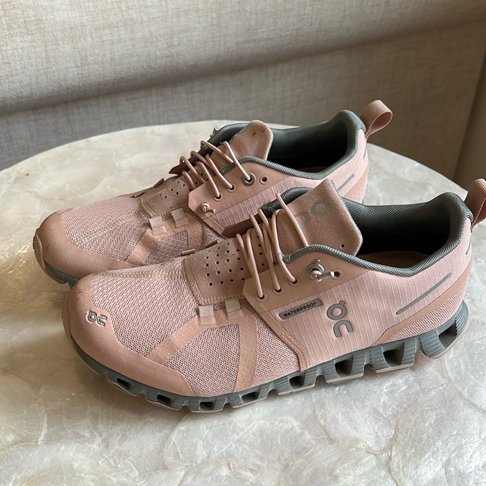 On Cloud Sneakers